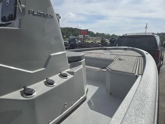 Slide: The Image of Avid 21 FSX 2024 - 13