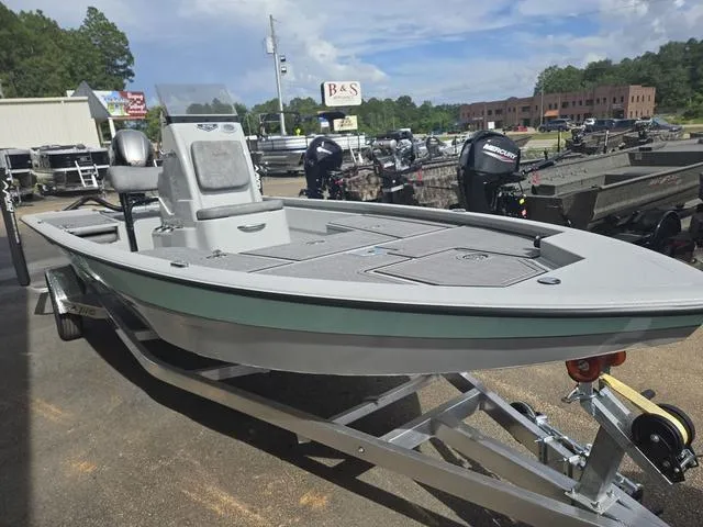 Slide: The Image of Avid 21 FSX 2024 - 5