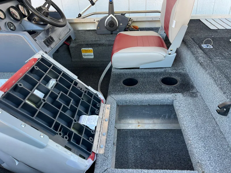 Slide: The Image of Bass Tracker Pro 17 1990 - 60