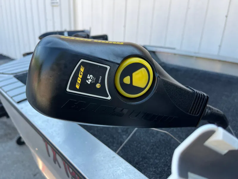 Slide: The Image of Bass Tracker Pro 17 1990 - 78