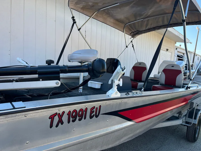 Slide: The Image of Bass Tracker Pro 17 1990 - 83