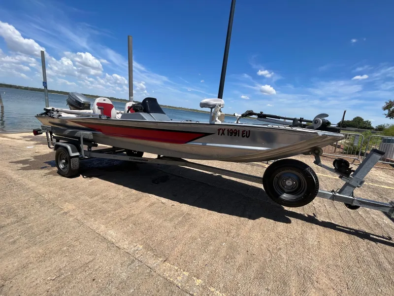 Slide: The Image of Bass Tracker Pro 17 1990 - 90