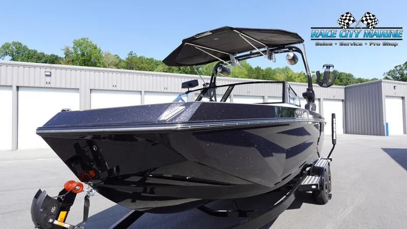 Slide: The Image of Super Air Nautique GS24 - 4