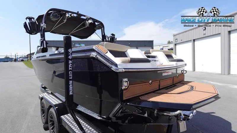 Slide: The Image of Super Air Nautique GS24 - 5