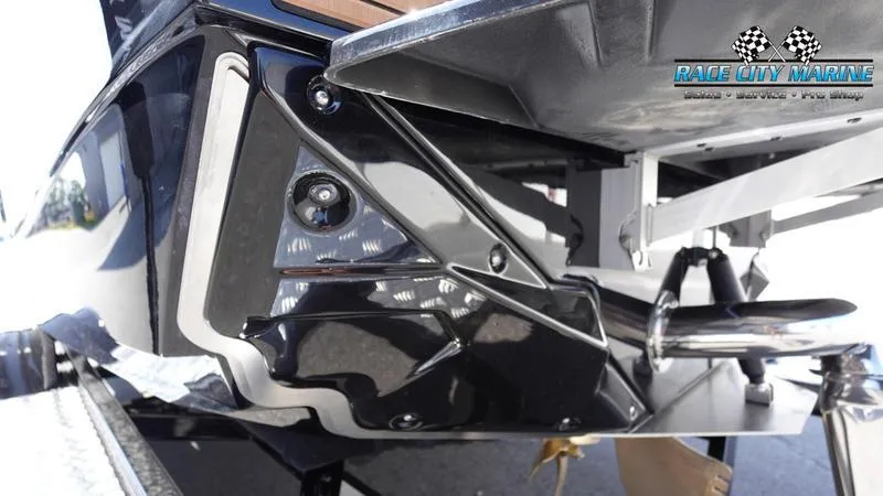 Slide: The Image of Super Air Nautique GS24 - 8