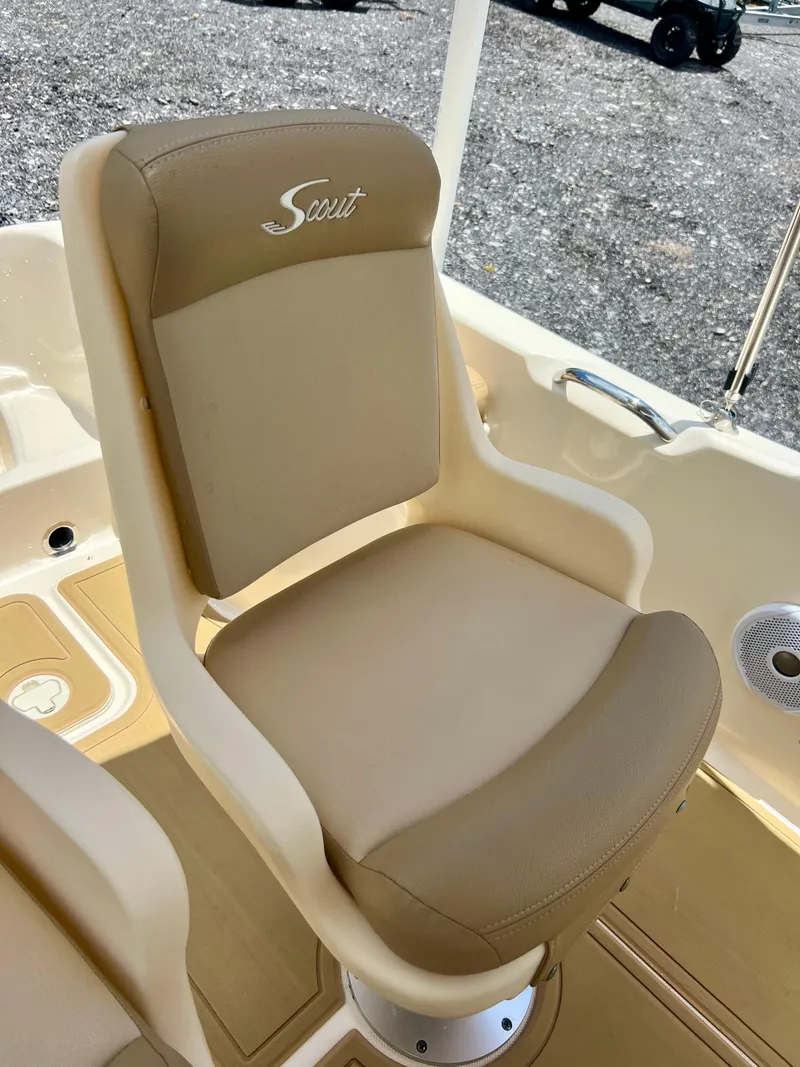 Slide: The Image of 2019 Scout Sportfish 175 boat seat, beige and cream, with Scout logo. - 15