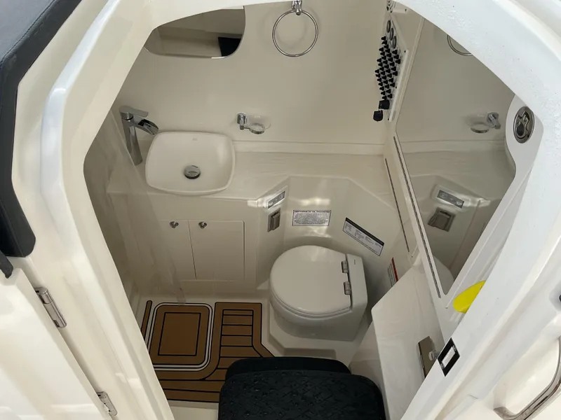 Slide: The Image of Yamaha XTO Offshore engines on a 2026 World Cat 400 DC-X Island boat. - 20