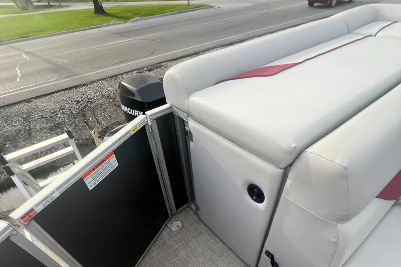 Slide: The Image of 2022 SunCatcher Select 18C pontoon boat with Mercury outboard motor. - 12