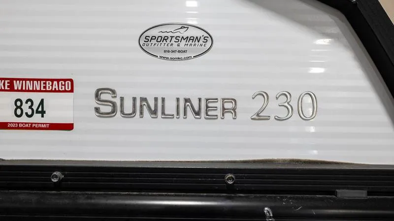 Slide: The Image of Harris SUNLINER 230 SLDH 2021 boat with Lake Winnebago permit. - 6