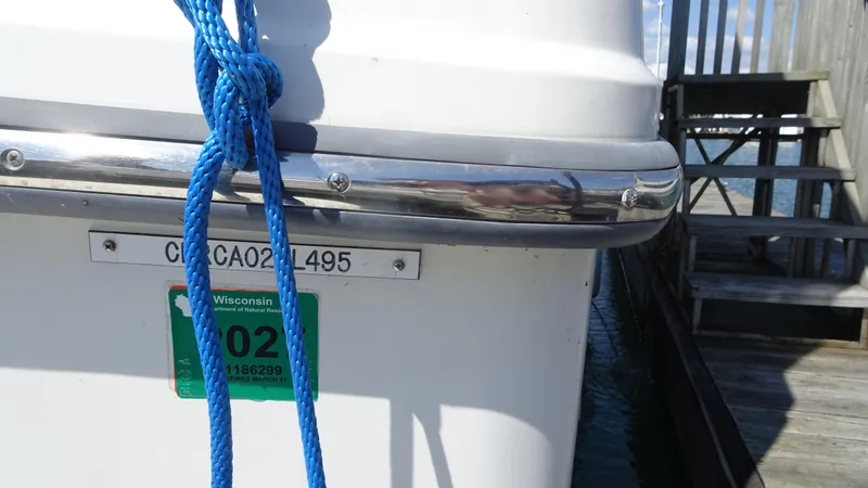 Slide: The Image of Carver 440 Aft Cabin Motor Yacht 1995 - 3