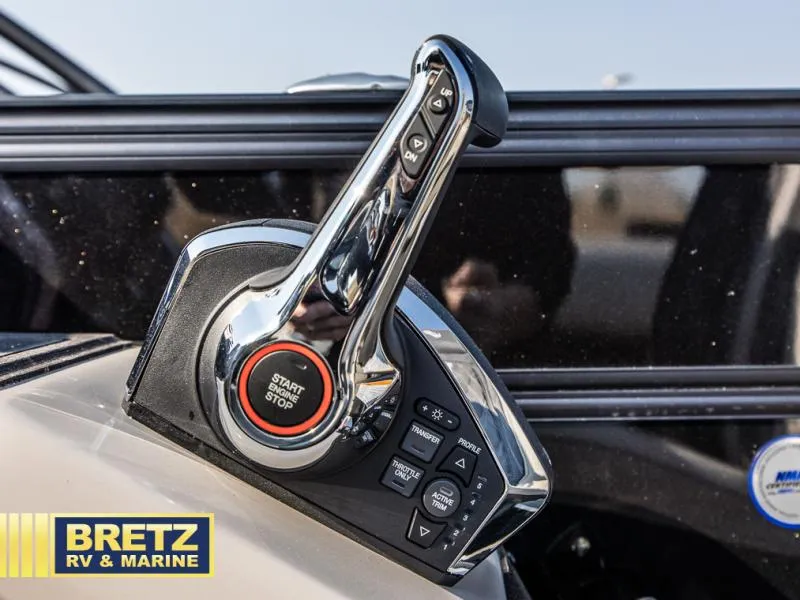 Slide: The Image of Lusso Meridian-Lounge L25M 2024 - 16