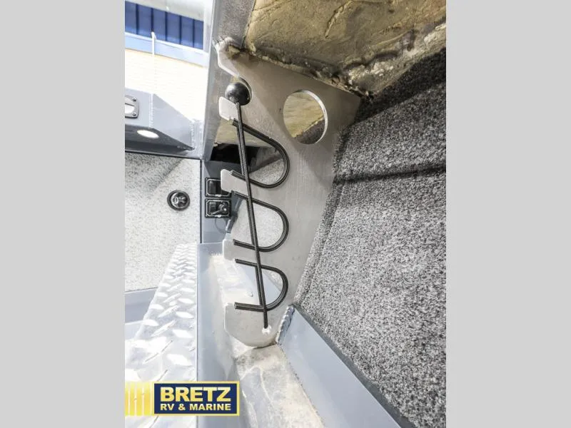 Slide: The Image of 2024 Sea Runner 190 ET HT interior detail at Bretz RV & Marine. - 20