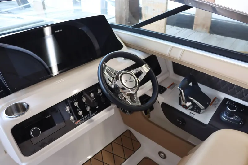 Slide: The Image of Sea Ray 310SLX 2025 - 15