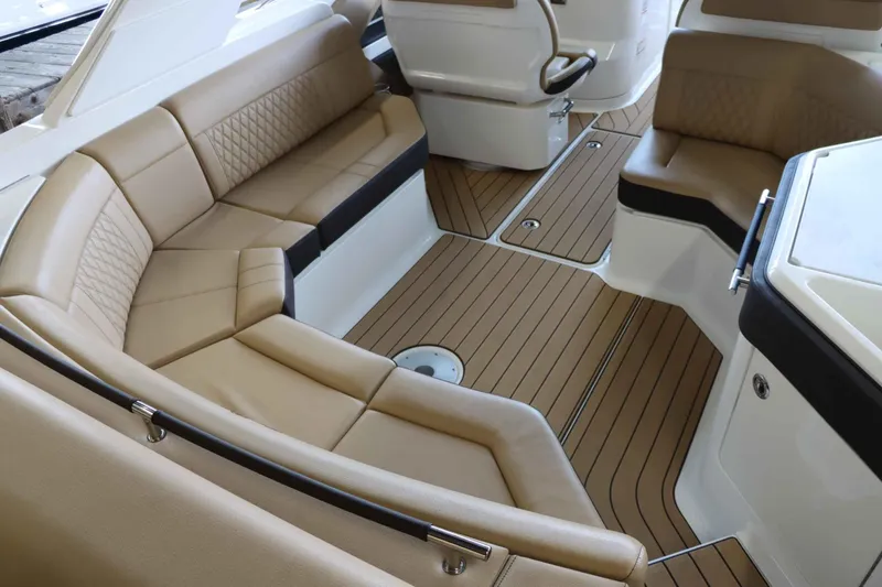 Slide: The Image of Sea Ray 310SLX 2025 - 20