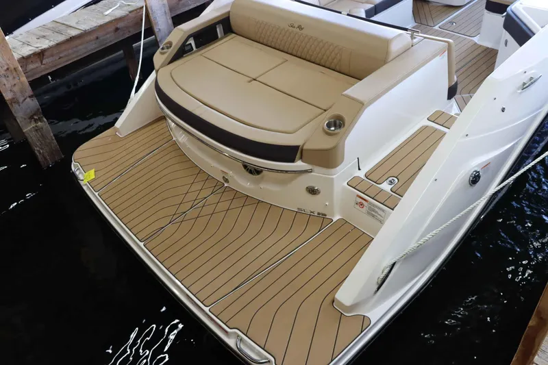 Slide: The Image of Sea Ray 310SLX 2025 - 3