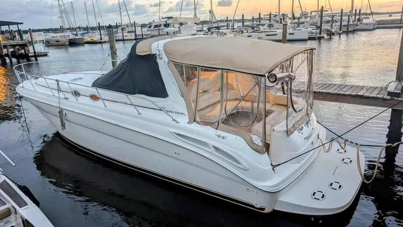 The Image of Sea Ray 380 Sundancer 2000 - 0