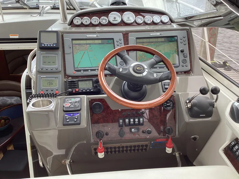 Slide: The Image of Regal Commodore 4460 2007 - 52