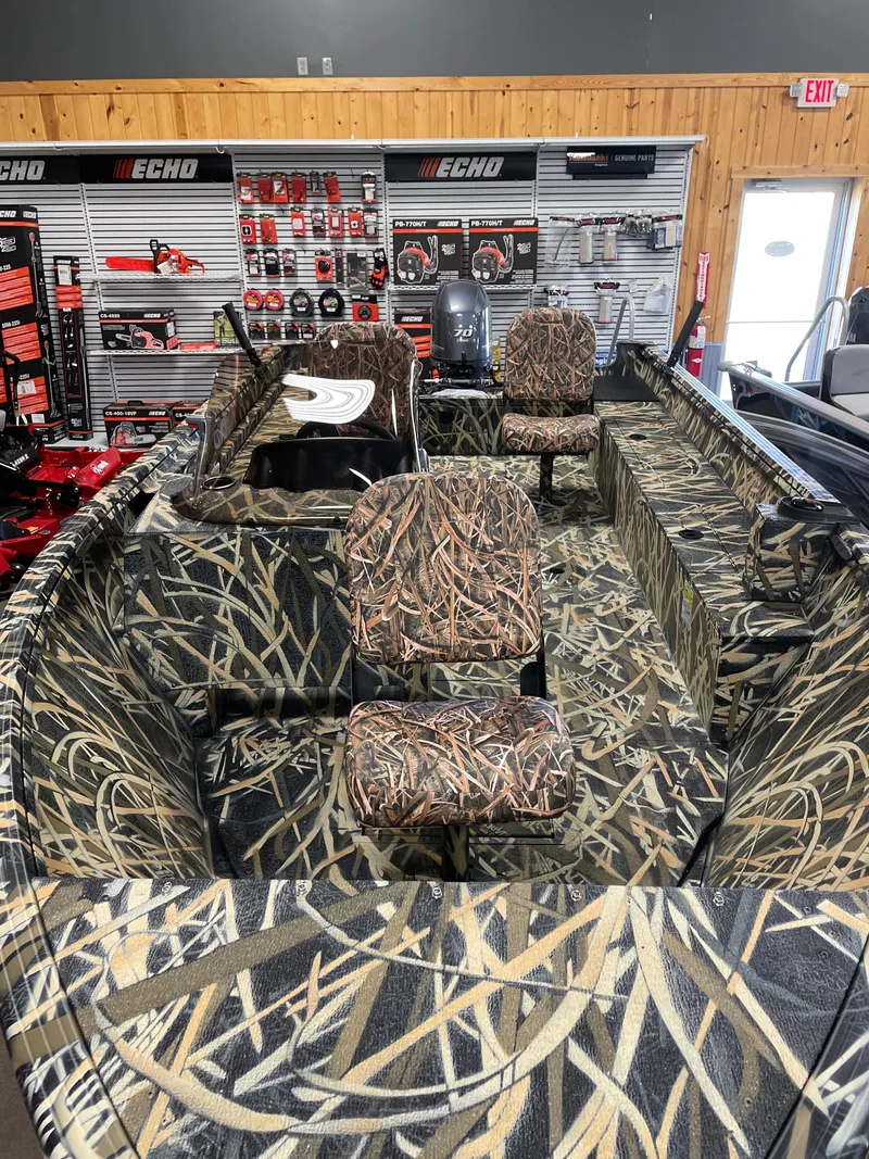 Slide: The Image of Starcraft FREEDOM SC 160 MOSSY OAK SHADOW GRASS BLADES 2025 - 6