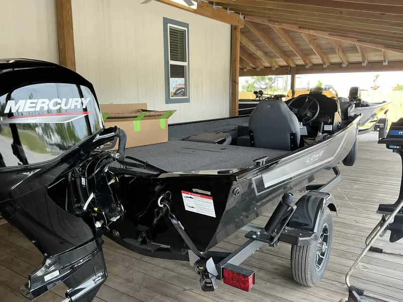 Slide: The Image of Lowe Skorpion 2025 - 8