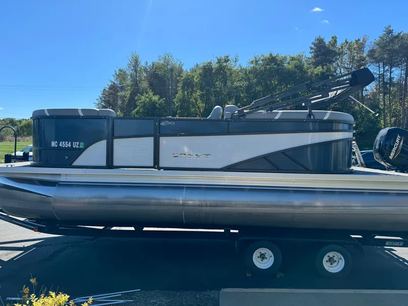 Slide: The Image of Crest Classic DLX 200 SLC 2024 - 4