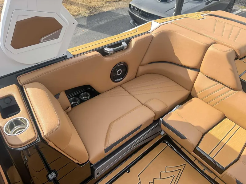 Slide: The Image of Supra SA 2024 - 16