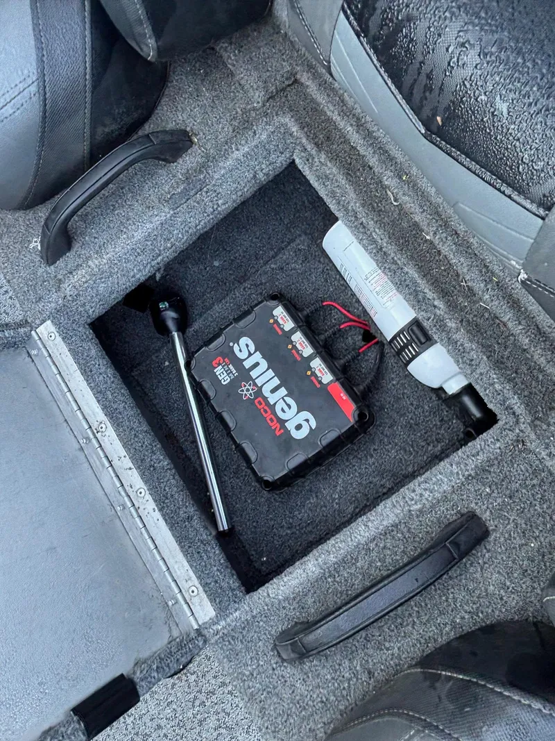 Slide: The Image of Battery compartment of a 2020 Tracker Pro Team 195 TXW Tournament Edition boat. - 9