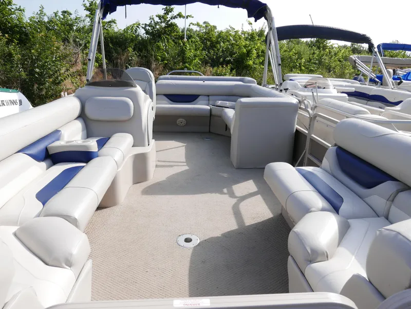 Slide: The Image of 2005 Sylvan Mirage 820 pontoon boat with spacious seating and canopy. - 3