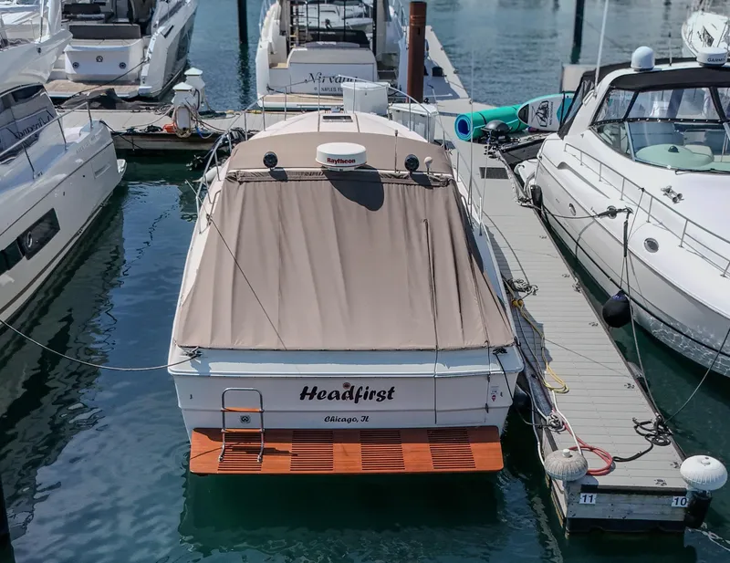 Slide: The Image of Stbd Hull from Bow - 4