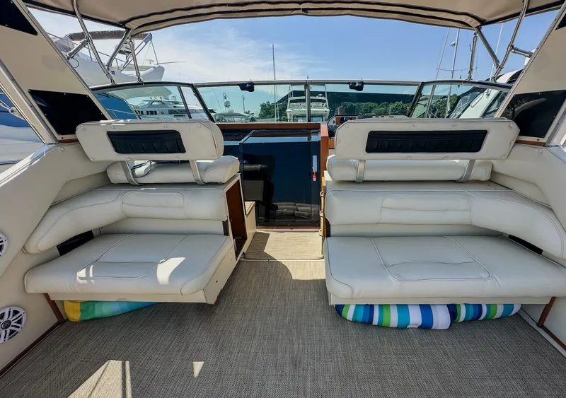 Slide: The Image of Sea Ray Express Cruiser 390 1983 - 47