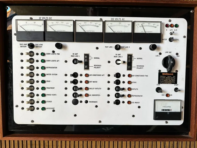 Slide: The Image of Sea Ray Express Cruiser 390 1983 - 58