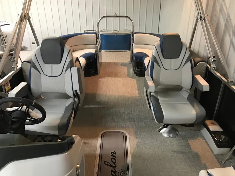 Slide: The Image of 2025 Avalon LSZ Quad Lounger interior with plush seating and modern design. - 30