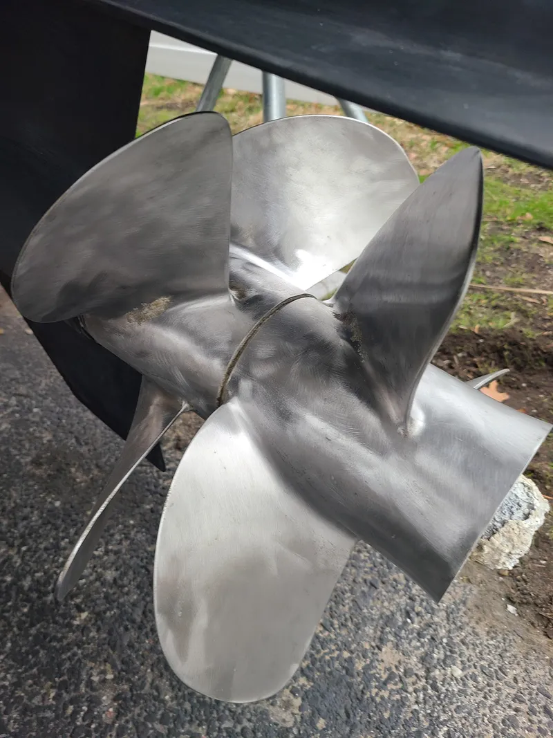 Slide: The Image of Stainless steel propeller of 2021 Monterey 335 Sport Yacht on display. - 38