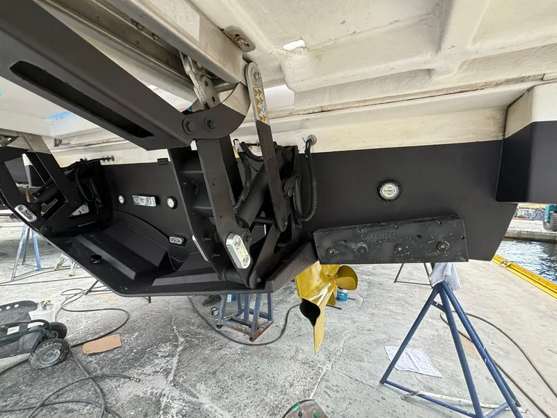 Slide: The Image of Azimut Atlantis 45 2023 - 114