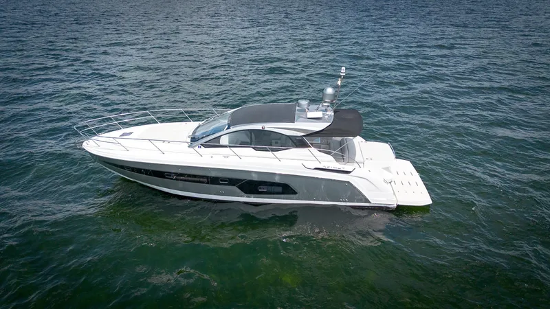 Slide: The Image of 2023 Azimut Atlantis 45 yacht cruising on open water. - 4