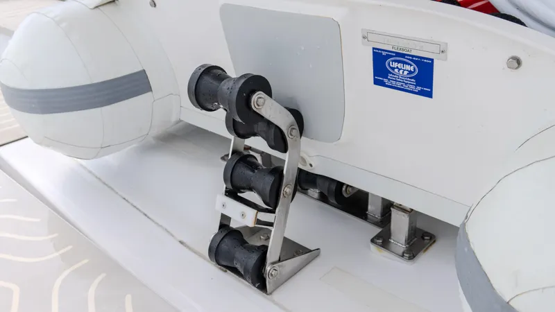 Slide: The Image of Azimut Atlantis 45 2023 - 65