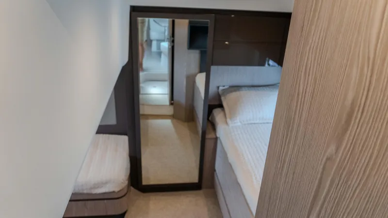 Slide: The Image of Azimut Atlantis 45 2023 - 78