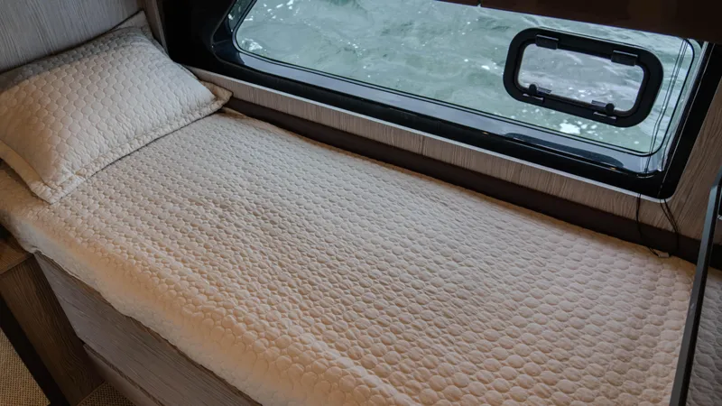 Slide: The Image of Azimut Atlantis 45 2023 - 79