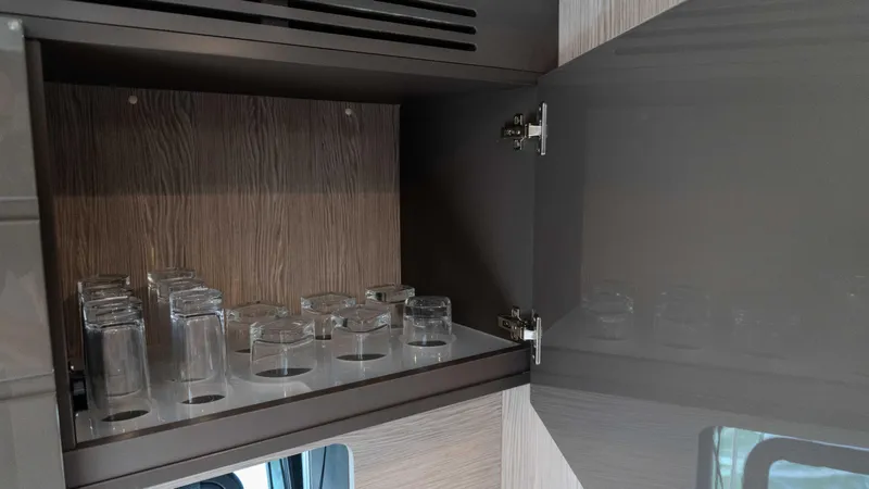 Slide: The Image of Azimut Atlantis 45 2023 - 99