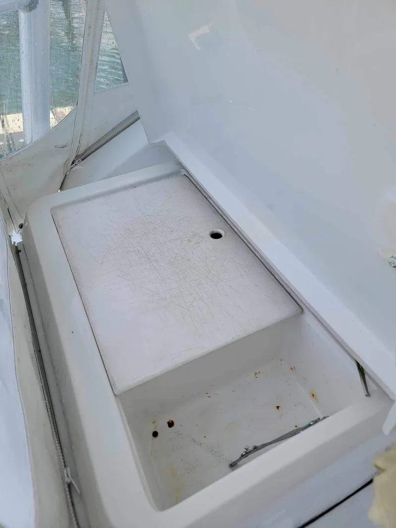 Slide: The Image of Luhrs 32 Open 1997 - 58