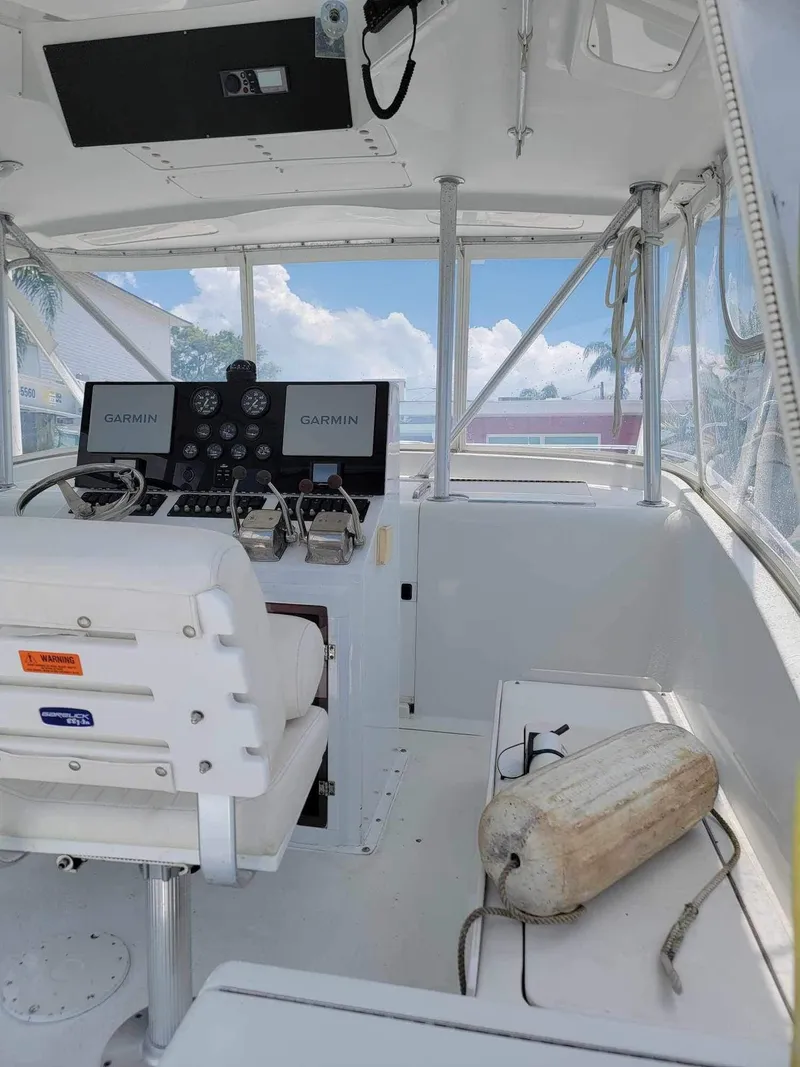 Slide: The Image of Luhrs 32 Open 1997 - 59