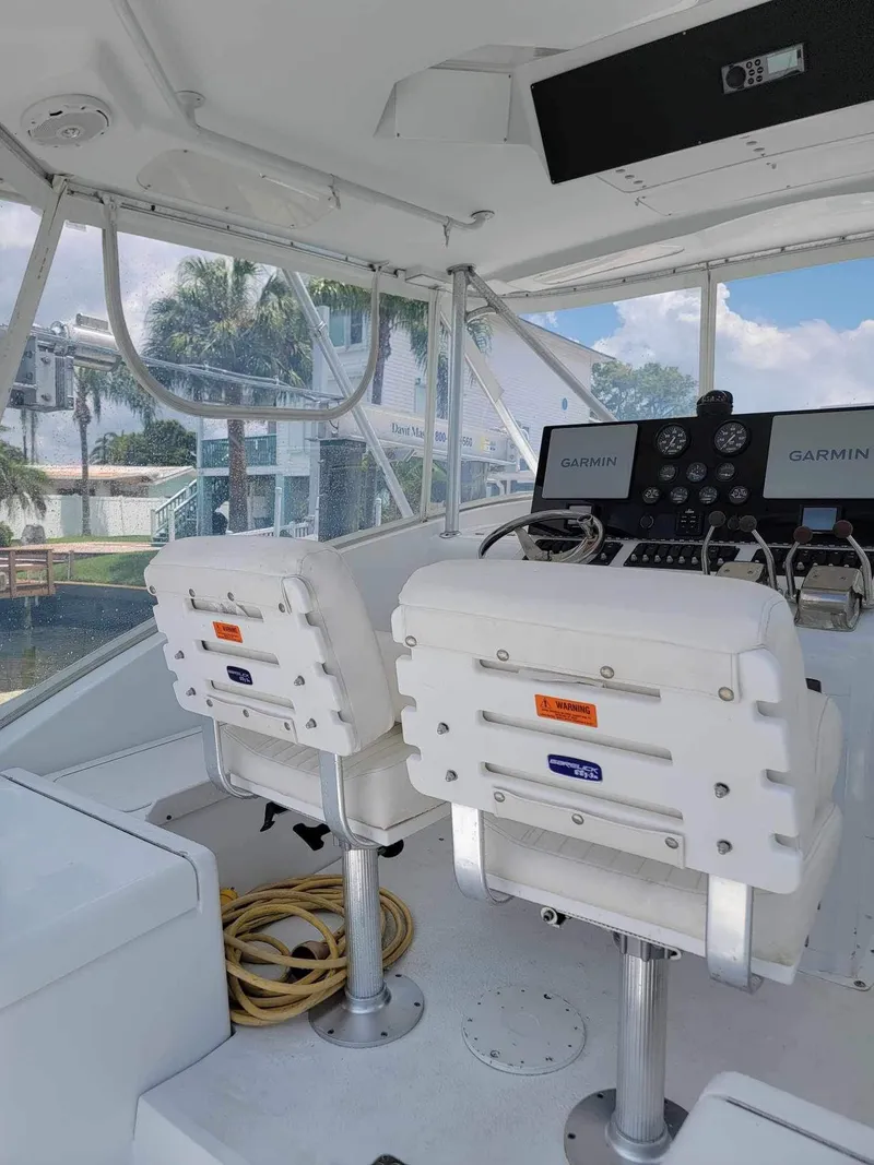 Slide: The Image of Luhrs 32 Open 1997 - 60