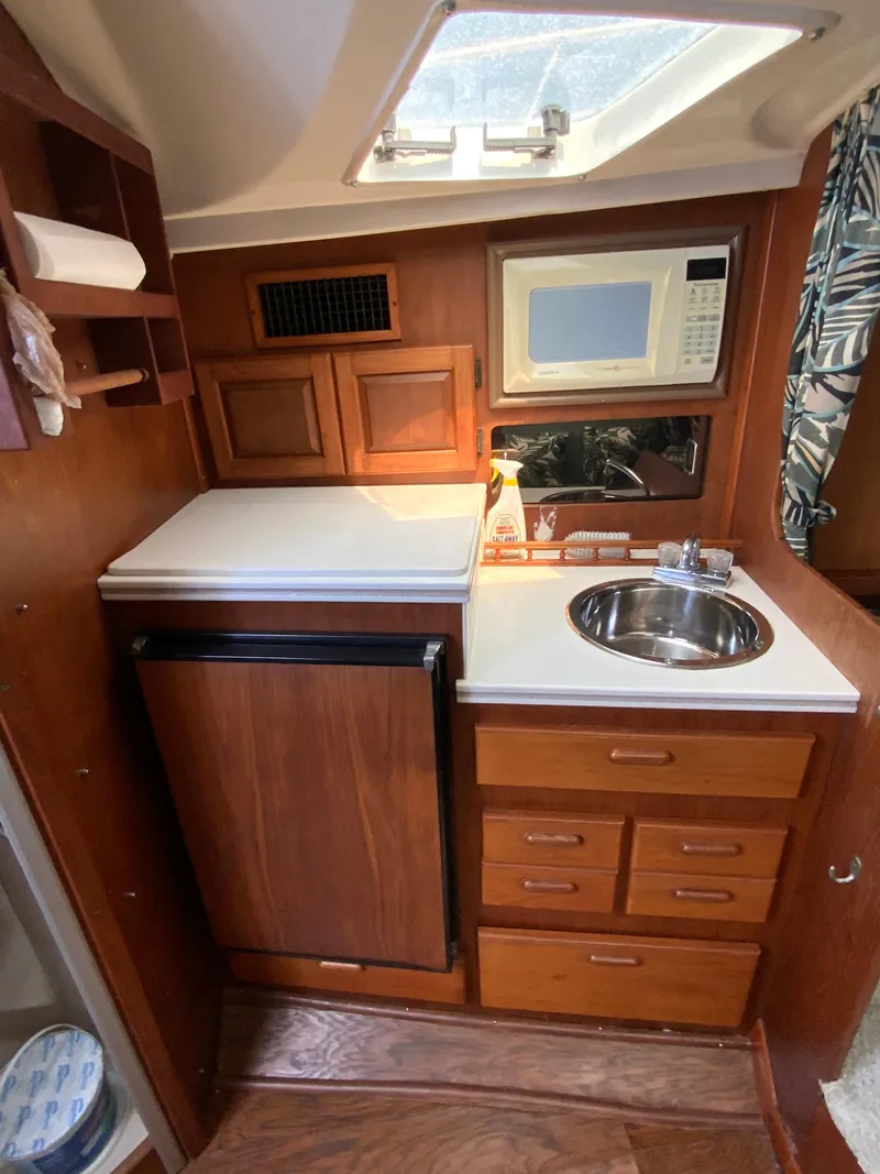 Slide: The Image of Luhrs 32 Open 1997 - 75