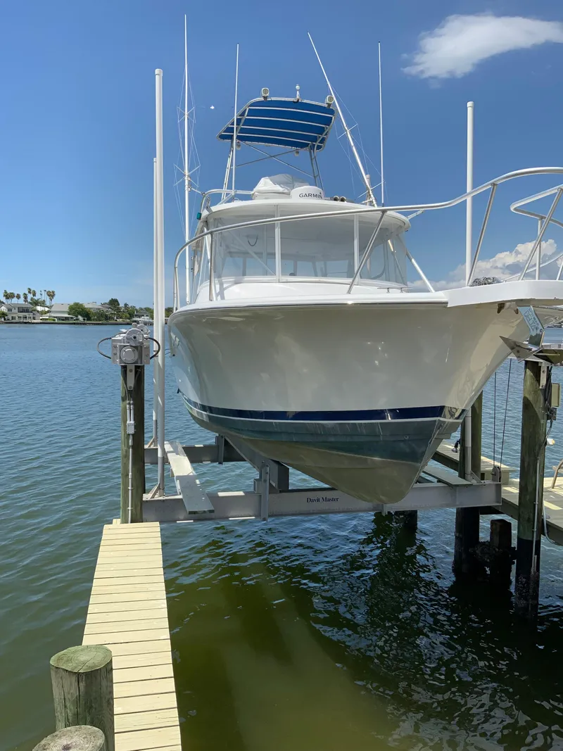 Slide: The Image of Luhrs 32 Open 1997 - 88