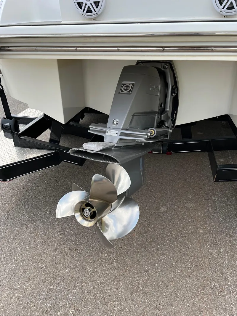 Slide: The Image of 2019 Cobalt R3 boat propeller and stern drive. - 5