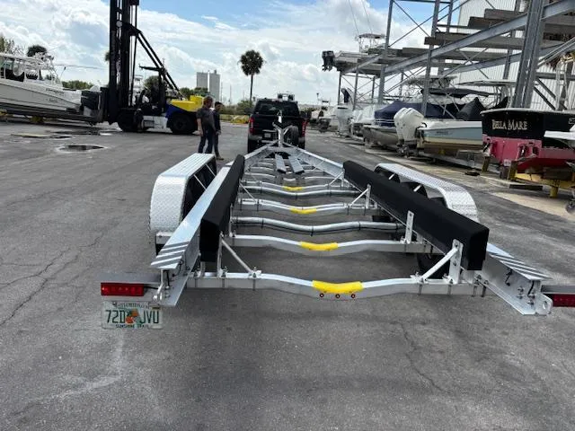 Slide: The Image of Boston Whaler 350 Outrage 2014 - 54