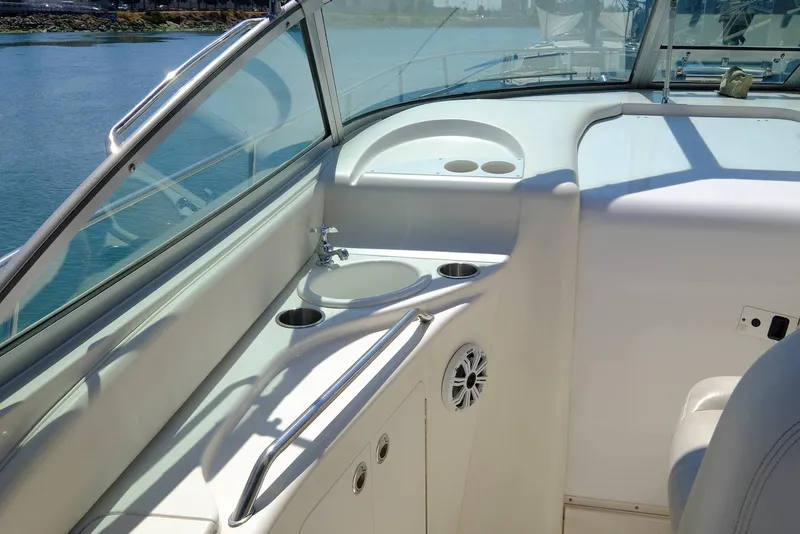 Slide: The Image of Sea Ray 340 Sundancer 2000 - 19