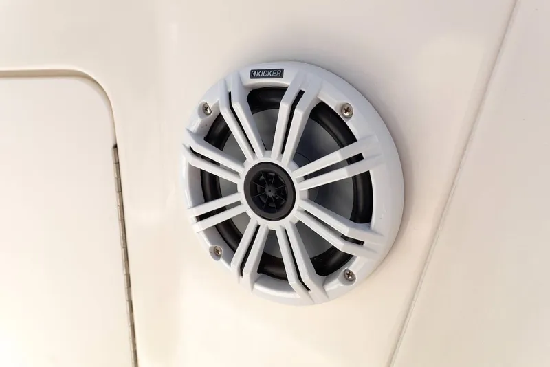 Slide: The Image of Sea Ray 340 Sundancer 2000 - 20