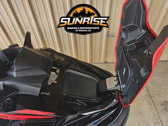 Slide: The Image of Kawasaki Jet Ski ® STX ® 160LX 2024 - 9