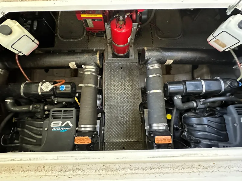 Slide: The Image of Engine room - 20