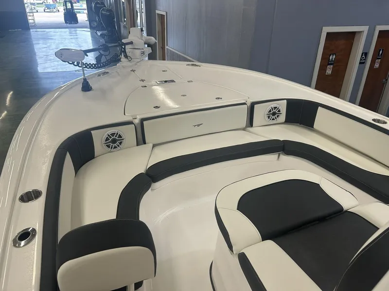 Slide: The Image of Tidewater 2700 Carolina Bay 2025 - 4